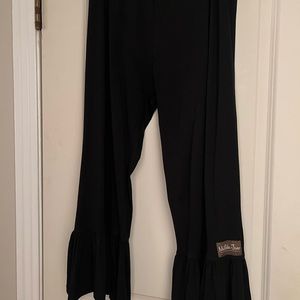 Matilda Jane Ruffle Pants (women) size L